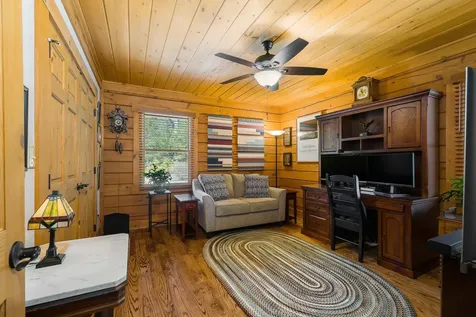 16252 Crabtree Falls Highway Vesuvius VA 24483