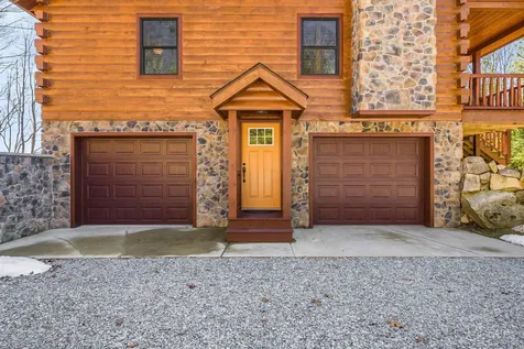 16252 Crabtree Falls Highway Vesuvius VA 24483