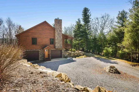 16252 Crabtree Falls Highway Vesuvius VA 24483