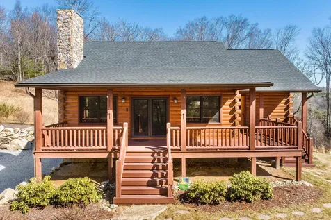 16252 Crabtree Falls Highway Vesuvius VA 24483