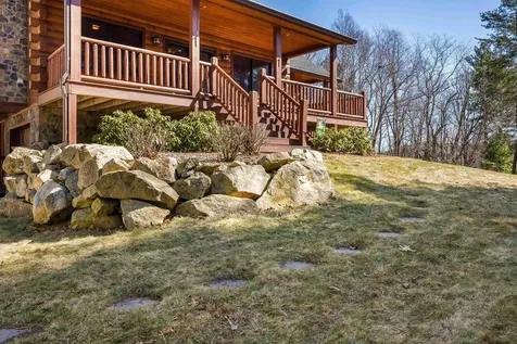 16252 Crabtree Falls Highway Vesuvius VA 24483