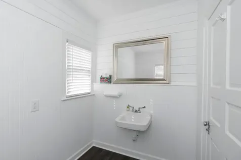 30 Ladd Road Fishersville VA 22939