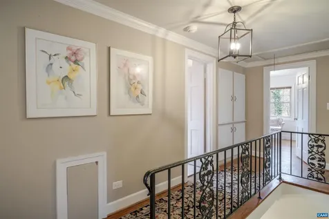 21 Deer Path Charlottesville VA 22903