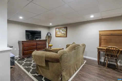21 Deer Path Charlottesville VA 22903