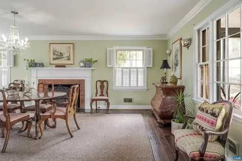 21 Deer Path Charlottesville VA 22903