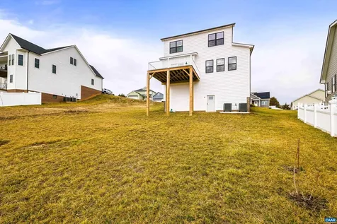 114 Chamberlain Drive Staunton VA 24401