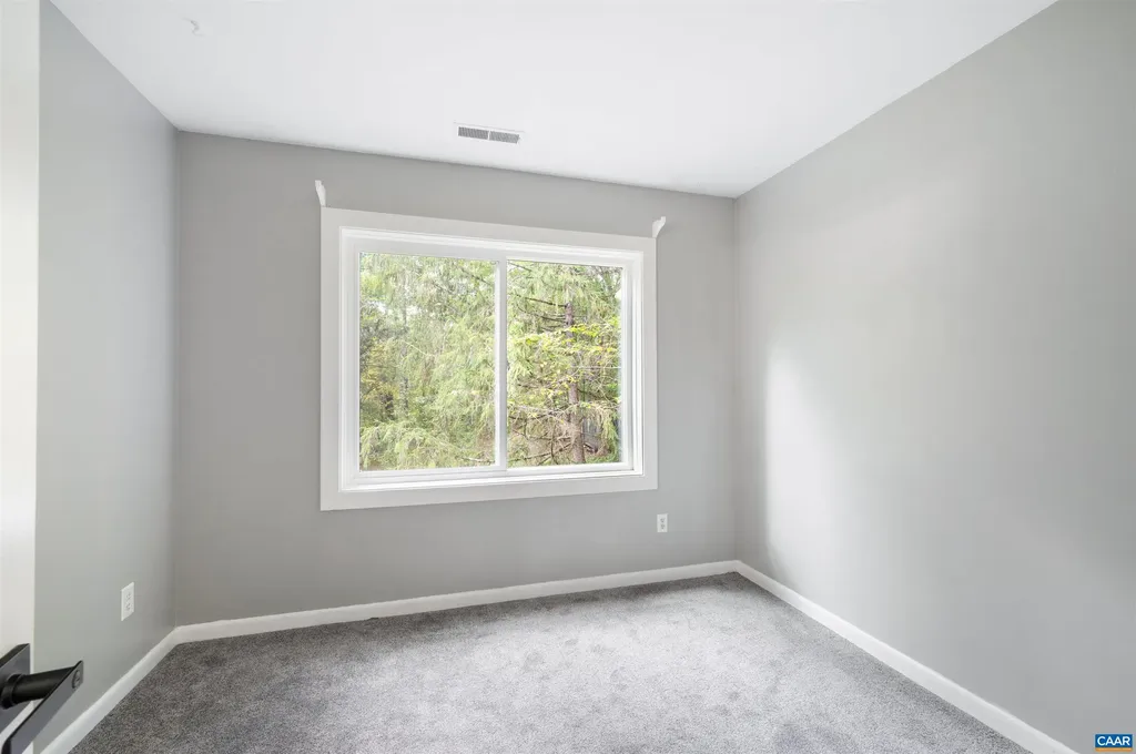345 Redhawk Trail Charlottesville VA 22903
