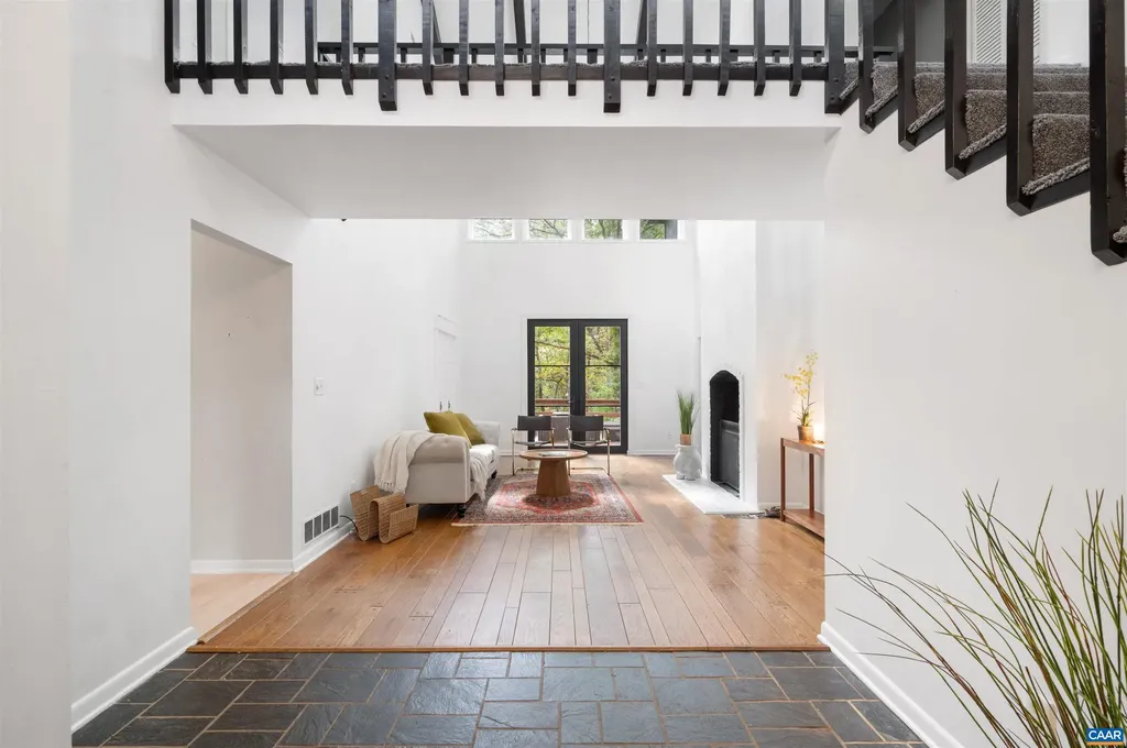 345 Redhawk Trail Charlottesville VA 22903