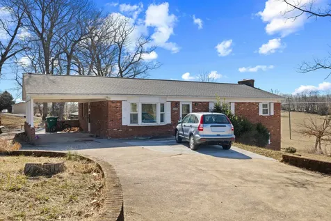 2502 Ridgedale Road Rockingham VA 22801