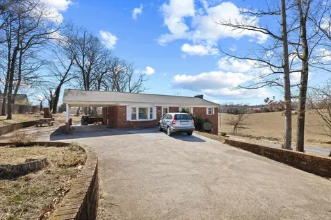2502 Ridgedale Road Rockingham VA 22801