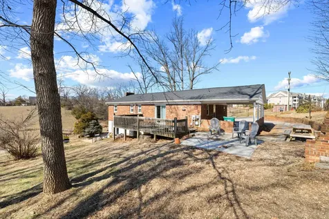 2502 Ridgedale Road Rockingham VA 22801