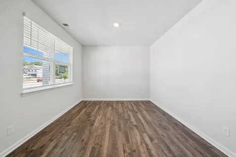 545 Summercrest Avenue Waynesboro VA 22980
