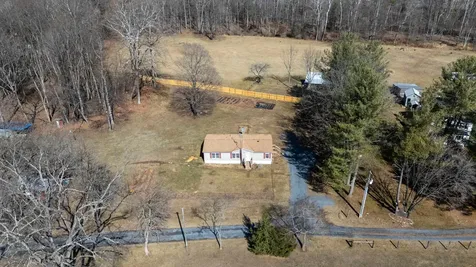 38 Maggie Lane Mount Solon VA 22843