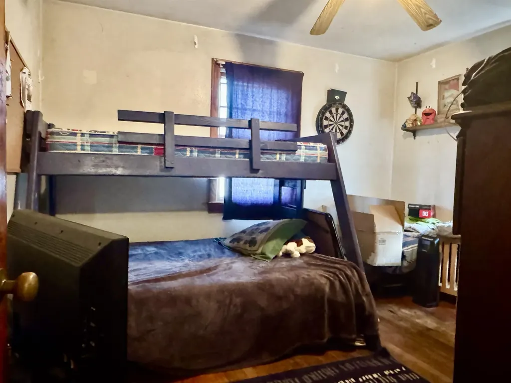206 Bank Street E Bridgewater VA 22812