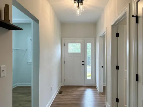 55 Mcilwee Lane Staunton VA 24401