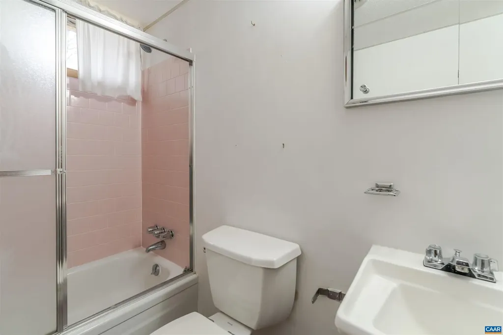 101 Nottingham Road Louisa VA 23093