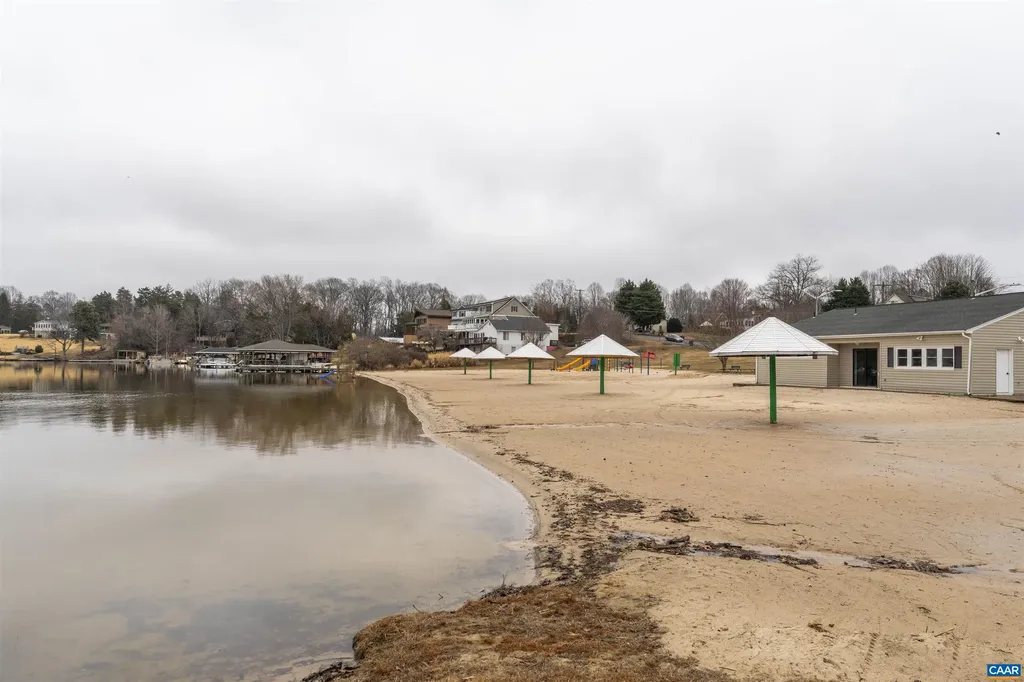 101 Nottingham Road Louisa VA 23093