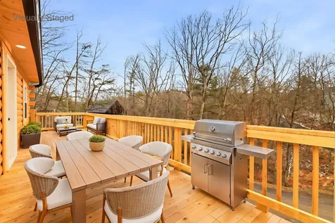 875 Willow Lane Mt Jackson VA 22842