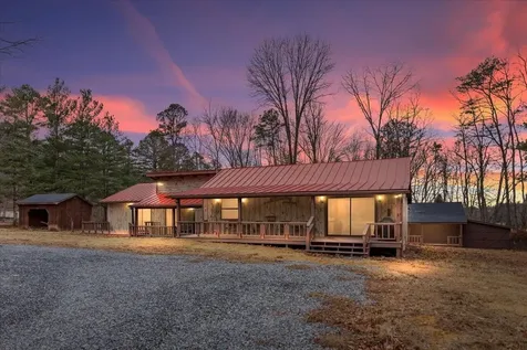 612 Paine Run Road Grottoes VA 24441