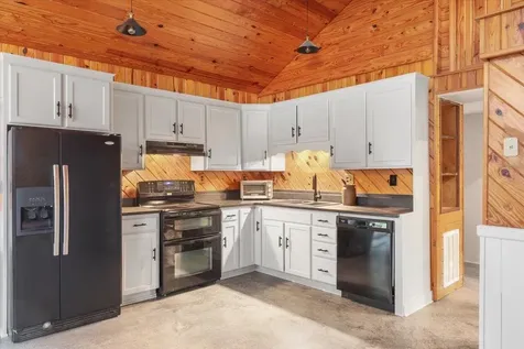 612 Paine Run Road Grottoes VA 24441