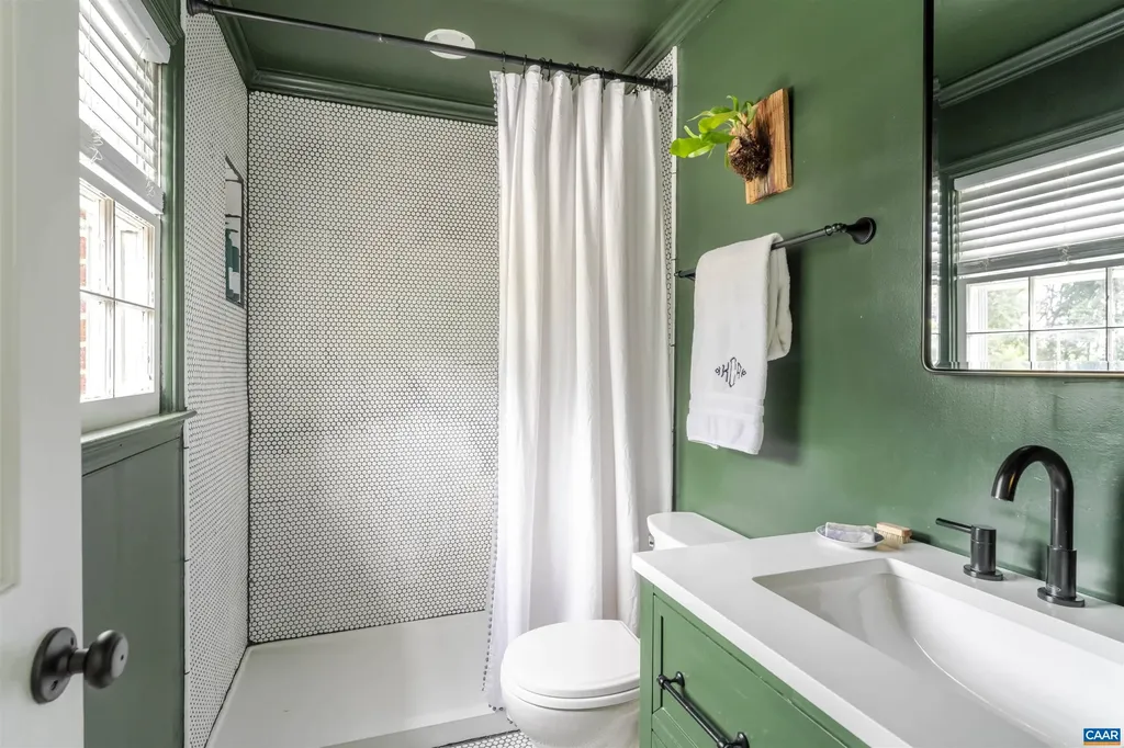 2302 Wakefield Road Charlottesville VA 22901