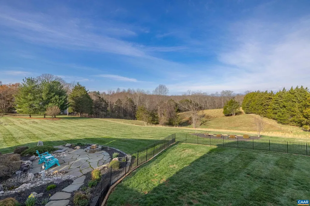 536 Sunrise Lane Earlysville VA 22936