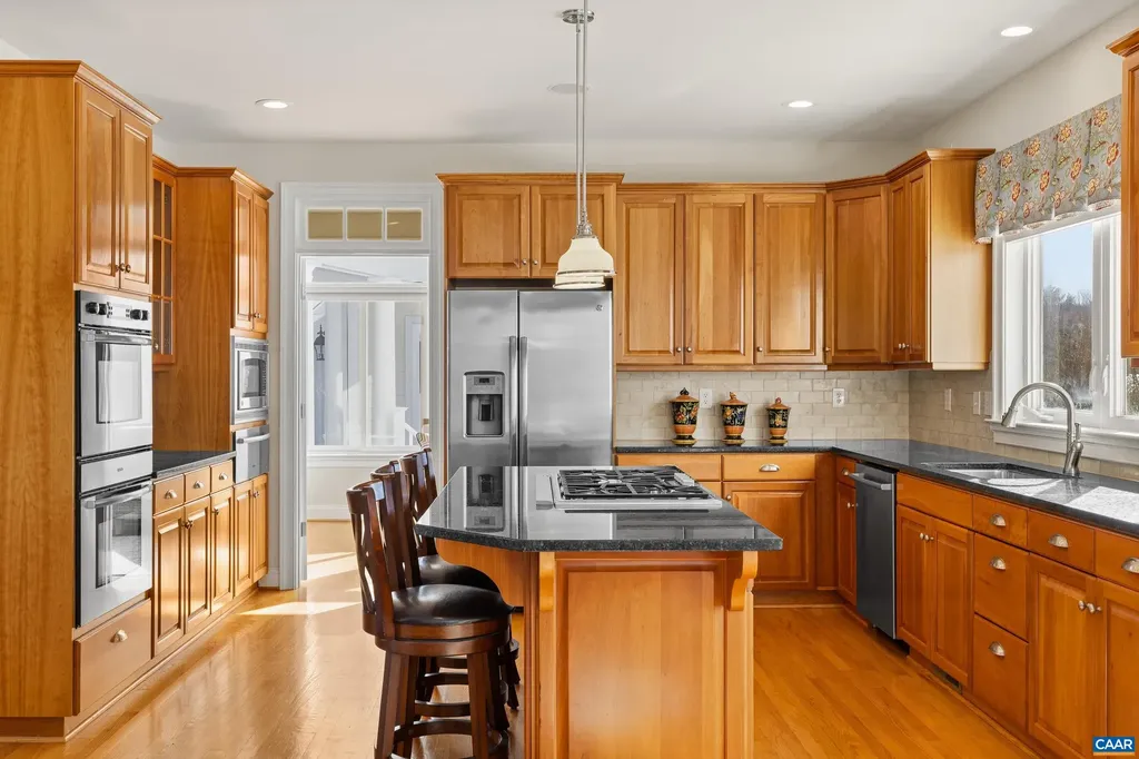 536 Sunrise Lane Earlysville VA 22936