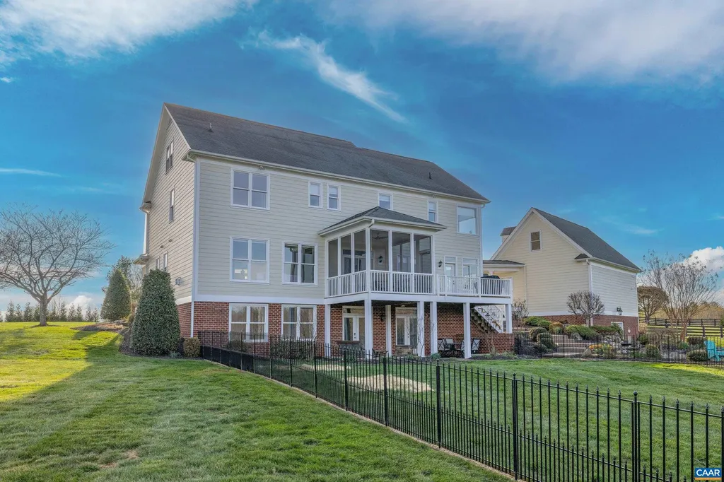 536 Sunrise Lane Earlysville VA 22936