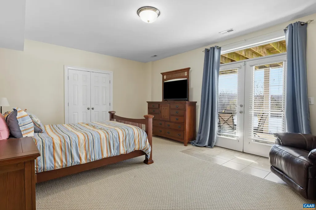 536 Sunrise Lane Earlysville VA 22936