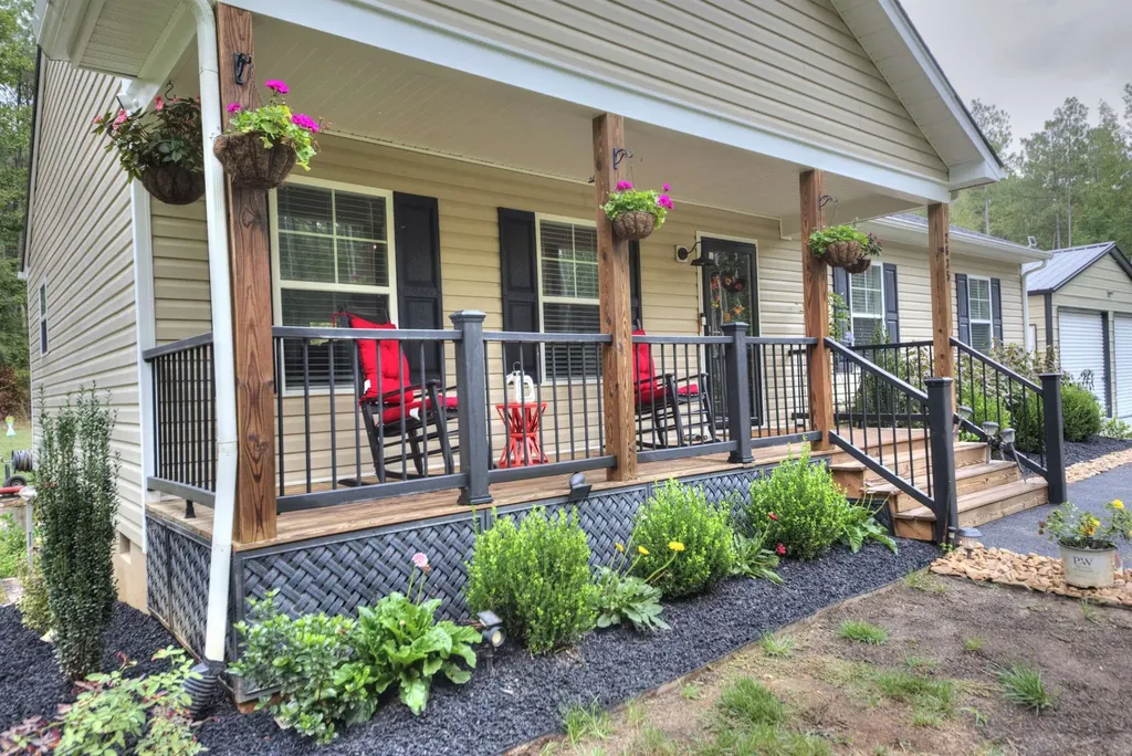 2635 Bumpass Road Beaverdam VA 23015