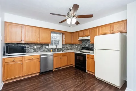 702 Stonewall Circle Staunton VA 24401