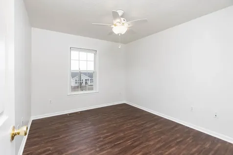 702 Stonewall Circle Staunton VA 24401