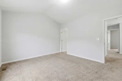 1038 Alexander Hamilton Lane Harrisonburg VA 22802