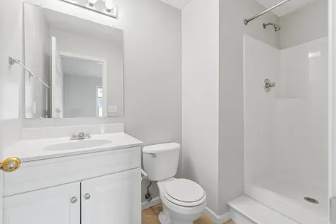1038 Alexander Hamilton Lane Harrisonburg VA 22802