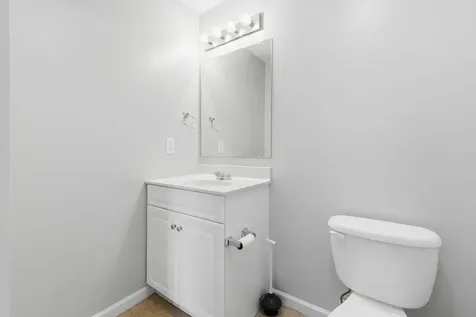 1038 Alexander Hamilton Lane Harrisonburg VA 22802