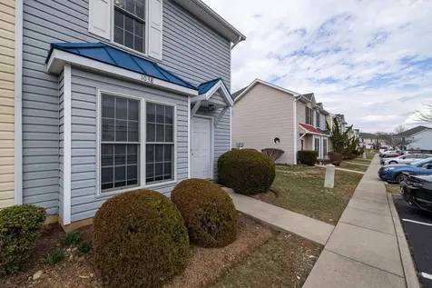 1038 Alexander Hamilton Lane Harrisonburg VA 22802