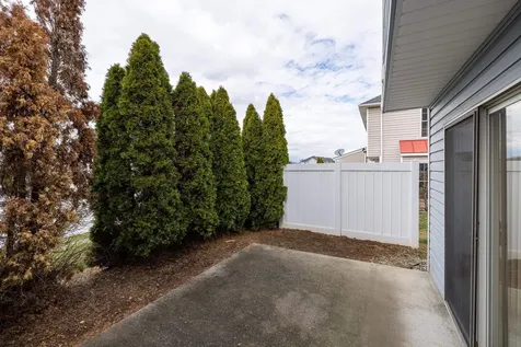 1038 Alexander Hamilton Lane Harrisonburg VA 22802