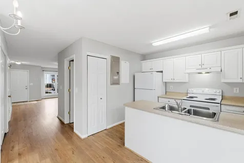 1038 Alexander Hamilton Lane Harrisonburg VA 22802