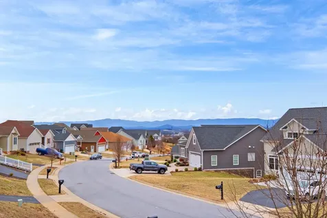 121 Beauregard Drive Staunton VA 24401