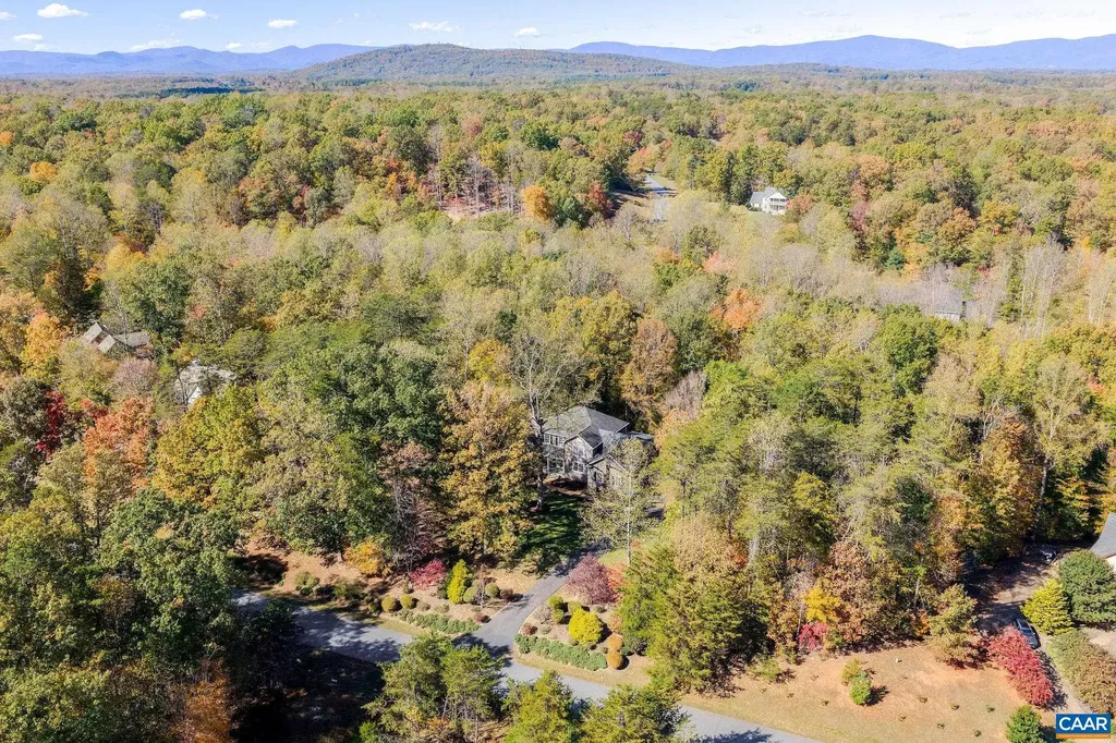 4245 Woodthrush Lane Barboursville VA 22923