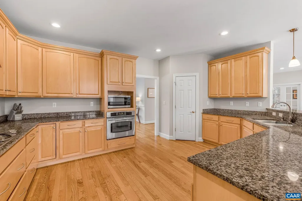 4245 Woodthrush Lane Barboursville VA 22923