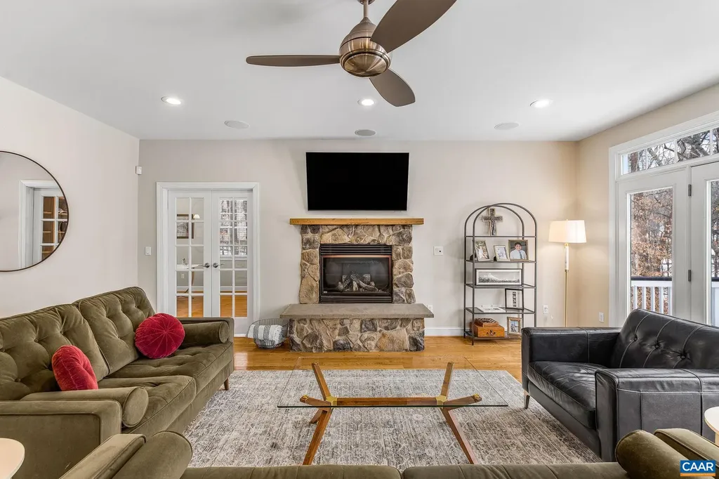 4245 Woodthrush Lane Barboursville VA 22923