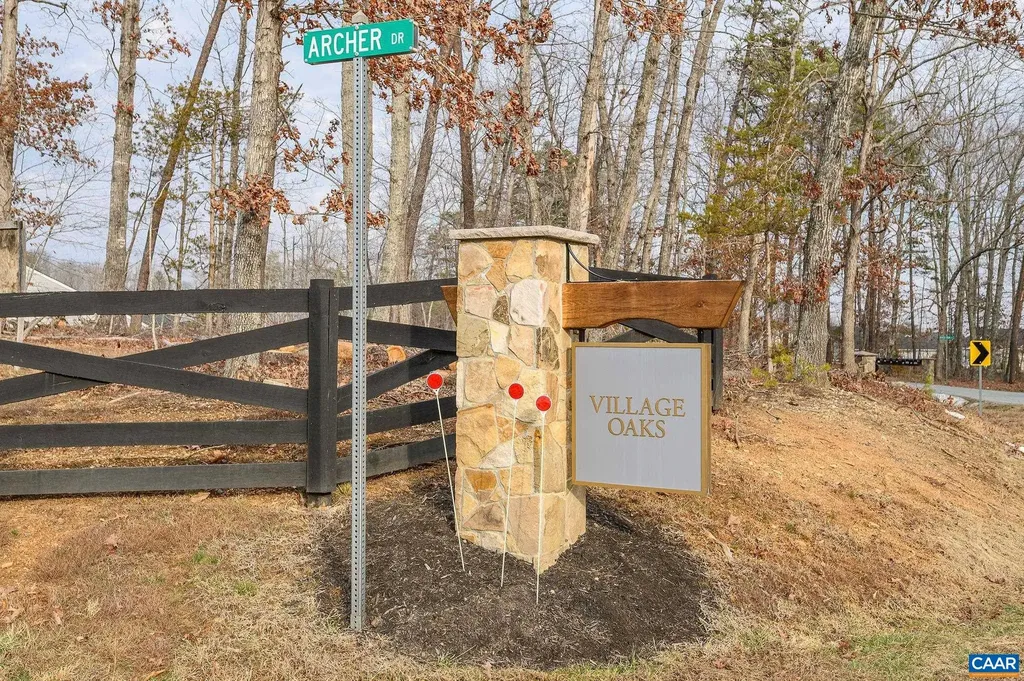 17 Archer Circle Palmyra VA 22963