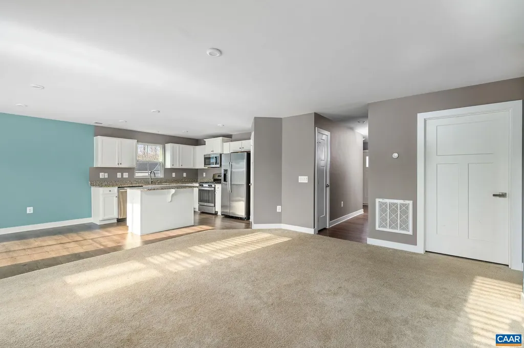 17 Archer Circle Palmyra VA 22963