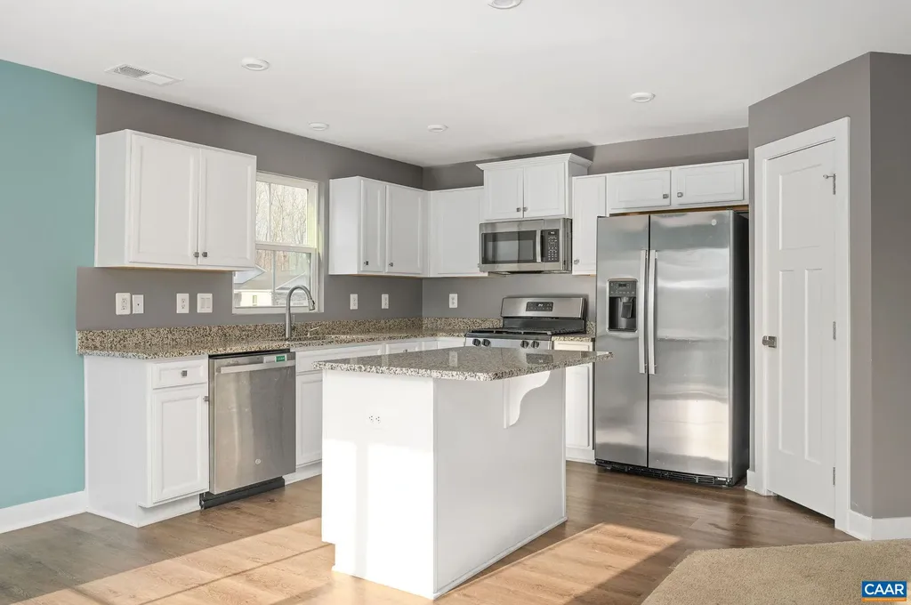 17 Archer Circle Palmyra VA 22963