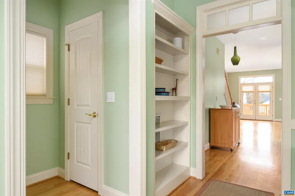 908 Elliott Avenue Charlottesville VA 22902