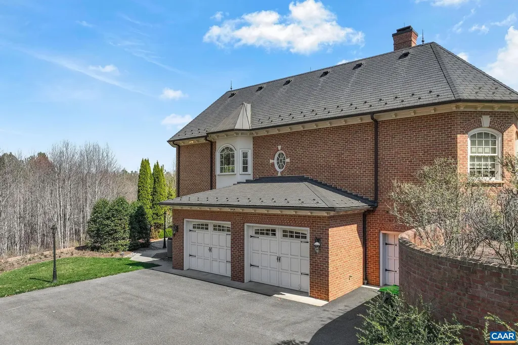 6385 Indian Ridge Drive Earlysville VA 22936