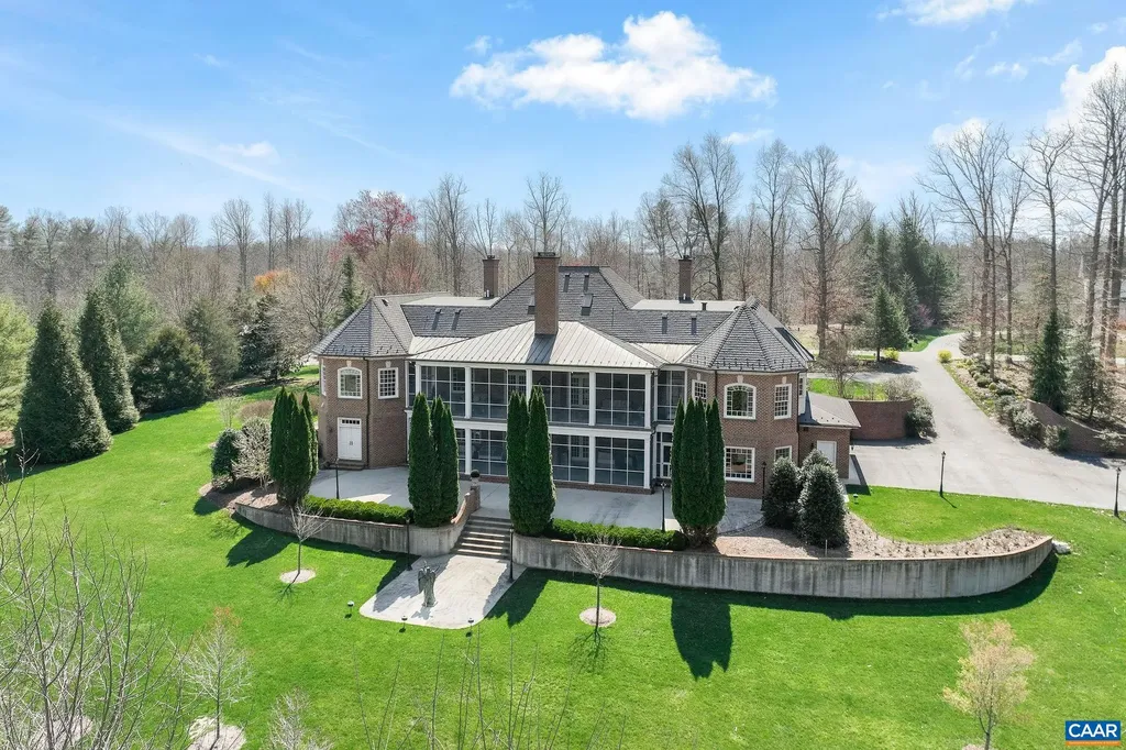 6385 Indian Ridge Drive Earlysville VA 22936