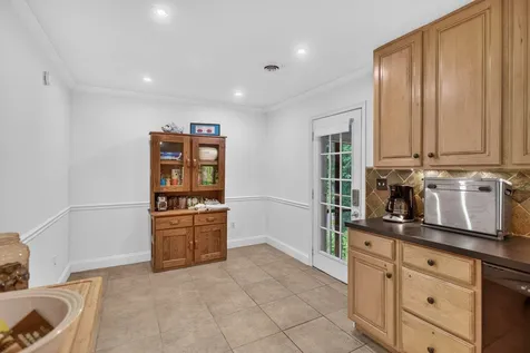 585 Hilltop Drive Staunton VA 24401