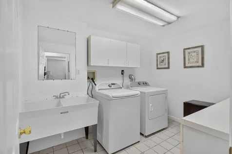 585 Hilltop Drive Staunton VA 24401
